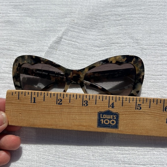 Miu Miu cat eye sunglasses.❤️ - Picture 17 of 17